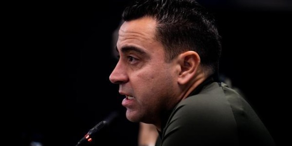 哈维：加维之殇如匕首扎心，巴萨目标仍是三线争冠