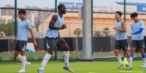 记者：申花7月12日与青岛海牛进行热身赛，阿苏埃将披挂上阵